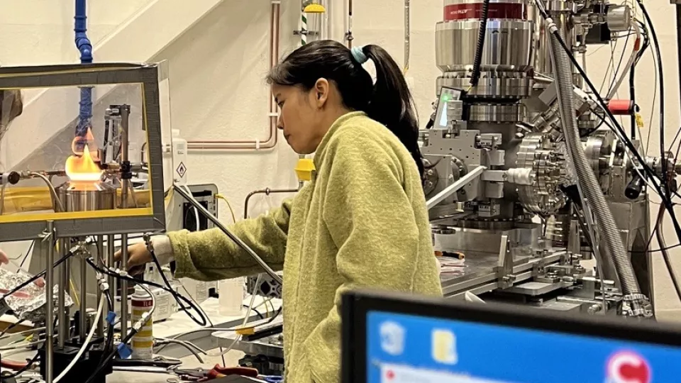 Researcher perfoming an experiment